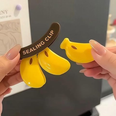 Banana Shape Magnetic Clip Yellow for Refrigerator