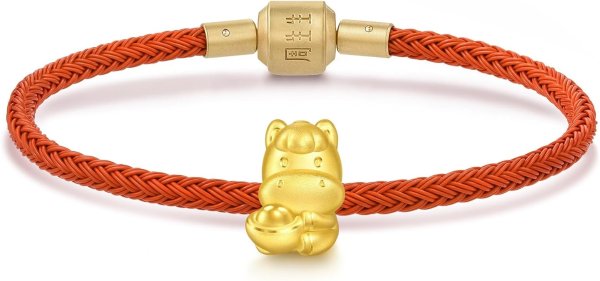 CHOW SANG SANG 95933C Gold Horse Bracelet 17cm