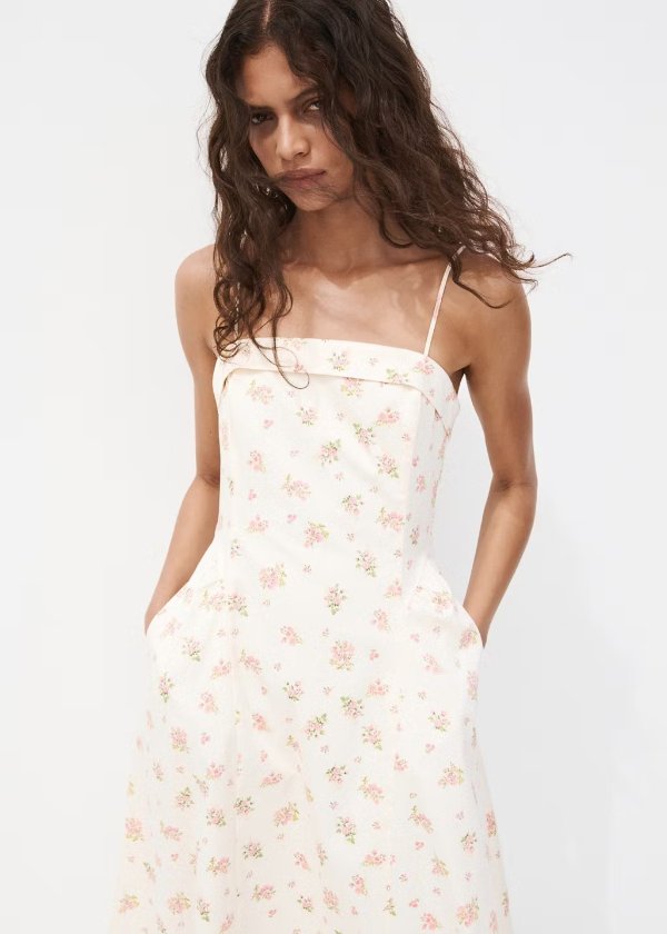  Women's Floral Print Dress