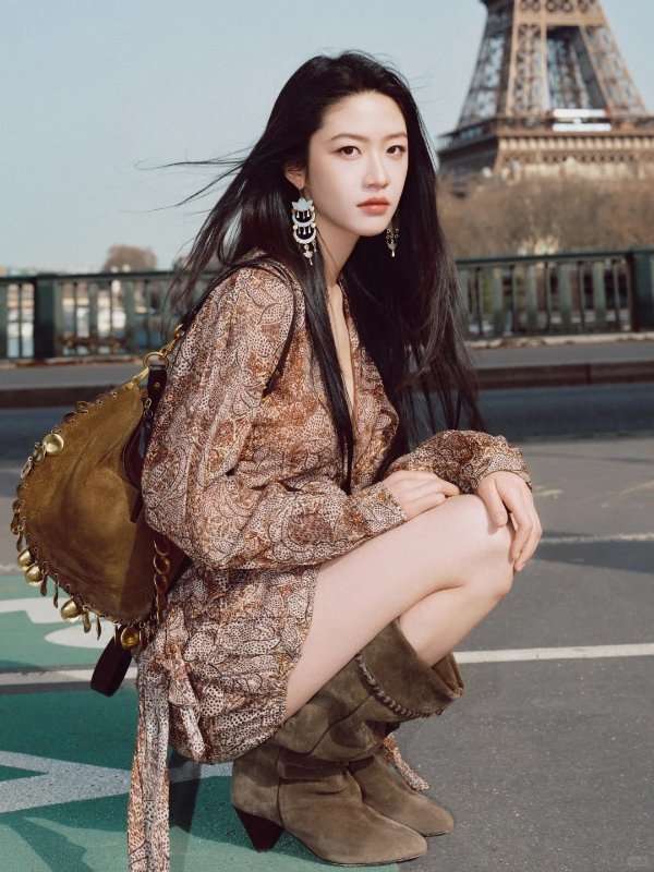 Oskan Suede Bag Bronze