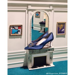 Roger Vivier Efflorescence 花钻高跟鞋 
