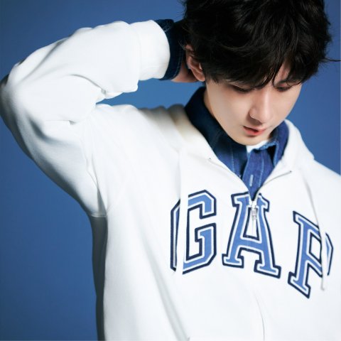 修身V领T恤$5收包买 | Gap Factory 清仓额外3.6折+全场低至3折