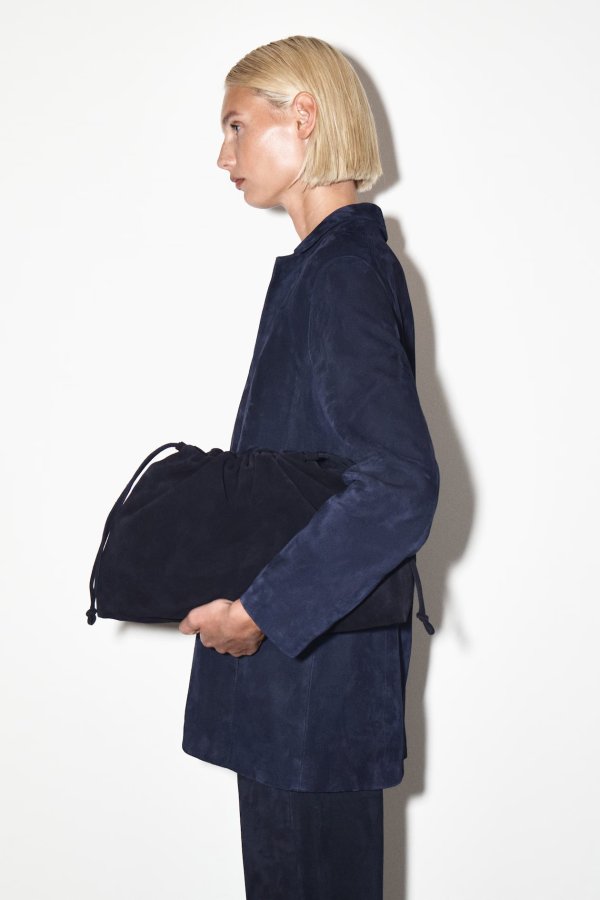 Cavatelli Clutch Bag Suede Navy