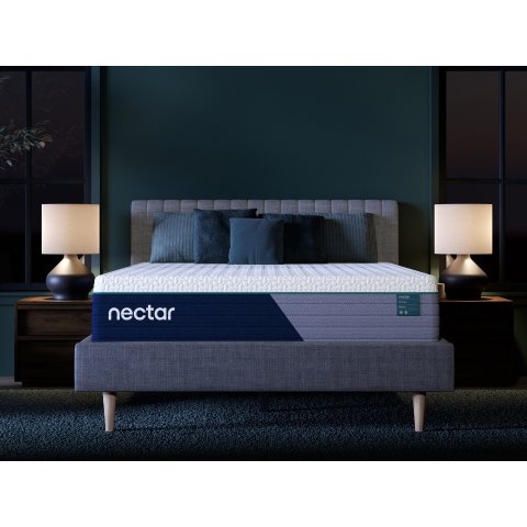 Mattress Firm Premier 13 Inch Medium Hybrid Mattress