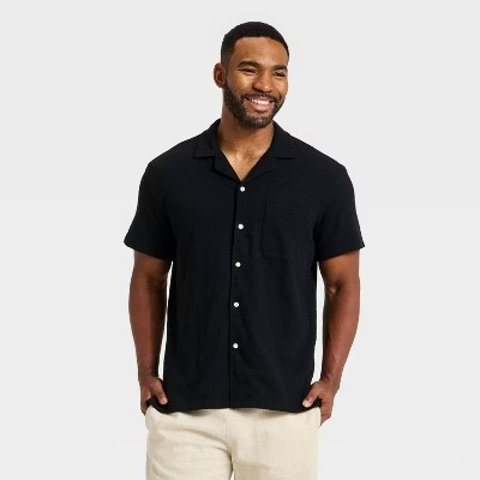  Men s Short Sleeve Camp Shirt Black M