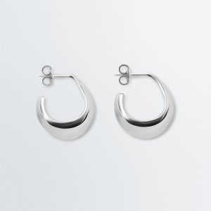 Earrings $440