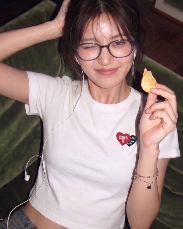 MUAHMUAH Crop 短袖T恤 多色