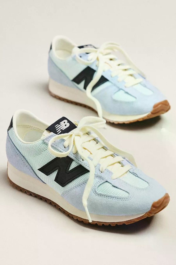 471 Sneakers
