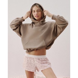 Hollister Feel Good x Target 女士连帽卫衣