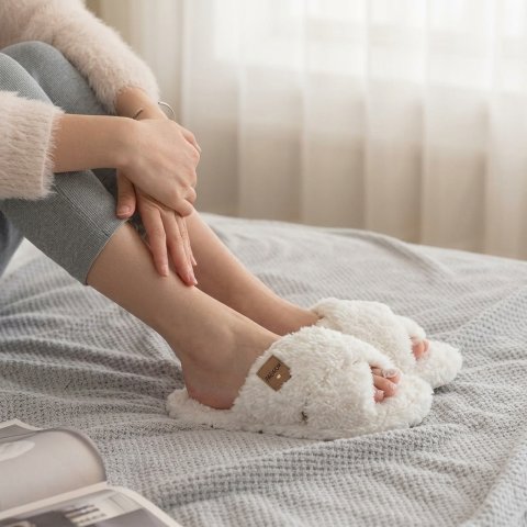 GOEWY 女士毛绒记忆棉居家拖鞋