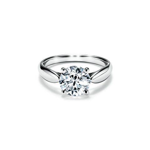 TIFFANY & CoPlatinum Round Brilliant Engagement Ring