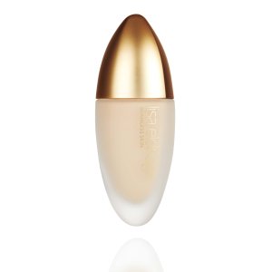 Lisa Eldridge 粉底液 4号色 自然妆效