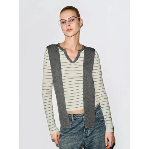 URBAN REVIVO Striped Shawl Fitted V-Neck Long Sleeve Knit T-Shirt