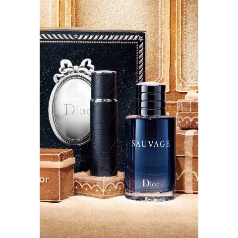 Sauvage 男士淡香水限量礼盒