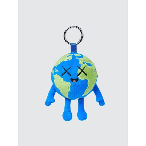 KAWS UNIVERSE 挂件