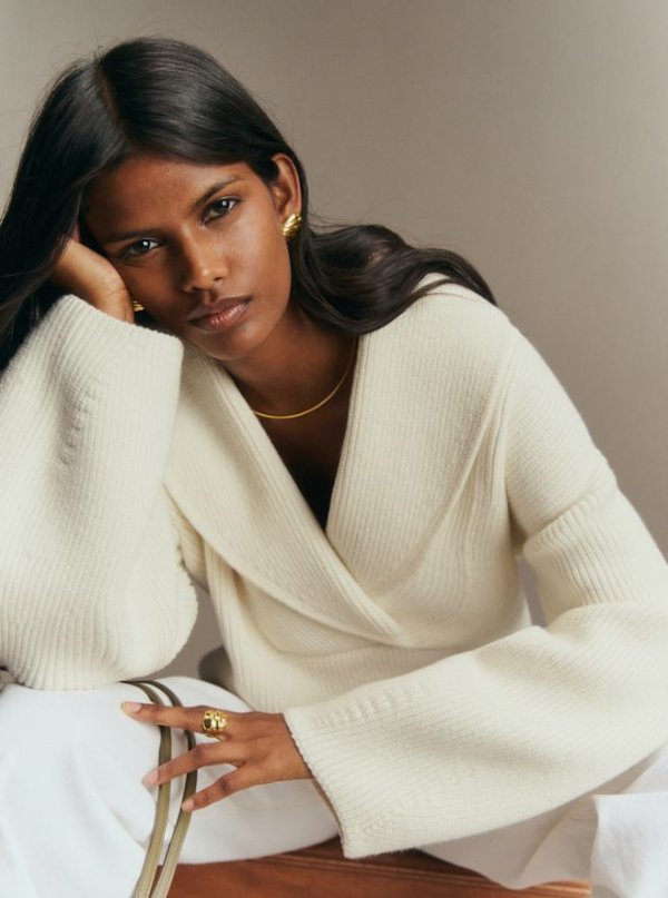 Lucie Jumper
